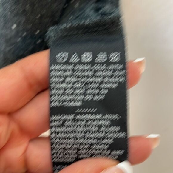 Harley Davidson Embellished Speckled Raglan T-shirt. Size Medium. - Picture 11 of 11